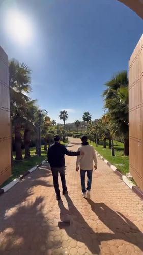 52ijl9sKSib4H 9U.jpg