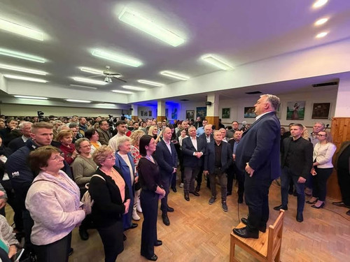 627844325 122163499484407485 5373070355590117389 n.jpg?stp=dst jpg s720x720 tt6& nc cat=1&ccb=1 7& n.jpg