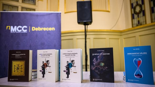 627382743 890146596931811 7637555848233487478 n.jpg?stp=dst jpg s590x590 tt6& nc cat=100&ccb=1 7& nc.jpg