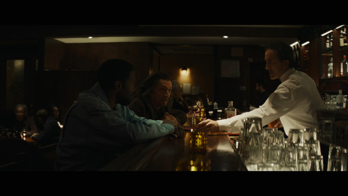 Wonder.Man.S01E01.Matinee.2160p.DSNP.WEB DL.CZ SK EN.DD+5.1.Atmos.DoVi.HDR.H.265 FLUX.mkv 20260204 1.jpg