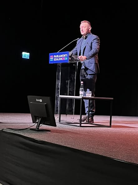 628164502 122119328151089113 8159988021550483893 n.jpg?stp=cp6 dst jpg s590x590 tt6& nc cat=108&ccb=.jpg