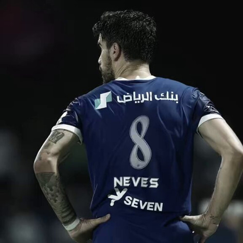 UFfFm BxuCMK4d0V.jpg