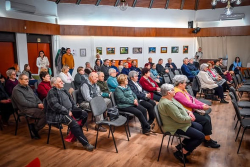 595674888 1776309469979736 5024724200357219467 n.jpg?stp=dst jpg s590x590 tt6& nc cat=104&ccb=1 7& n.jpg