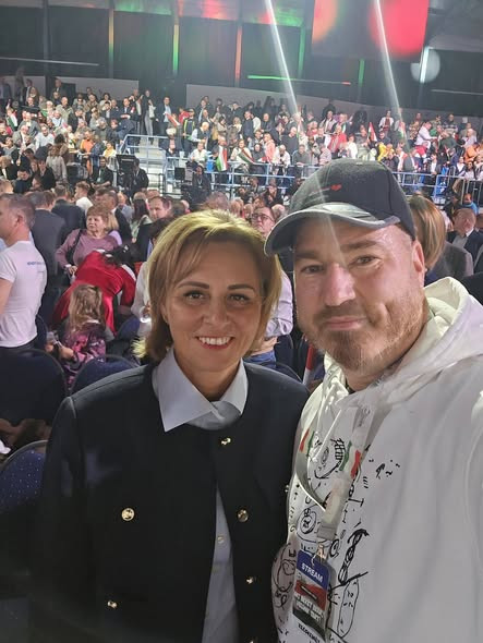 595062066 24758947047117252 5227806535140005636 n.jpg?stp=cp6 dst jpegr s590x590 tt6& nc cat=105&ccb.jpg