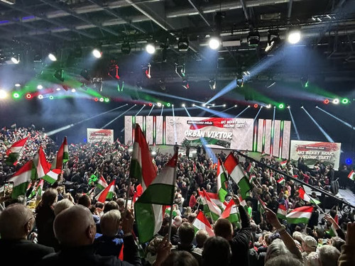 594075223 1370355971121144 3377819096659801598 n.jpg?stp=cp6 dst jpg s720x720 tt6& nc cat=105&ccb=1 .jpg