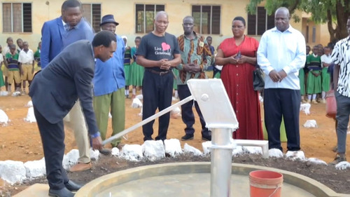 VDe3Zmr80KTi Oli.jpg