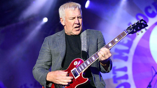 alex lifeson rush 992x560.jpg