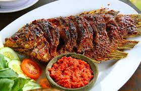 Ikan bakar gurame.jpg