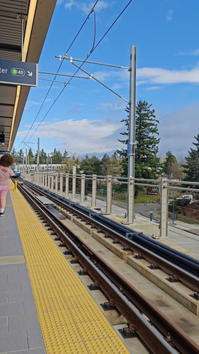 FSby6TQXlo0Mp QB.jpg