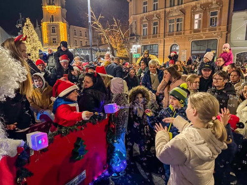 594436857 1423150036044957 3795889851346272526 n.jpg?stp=dst jpg s590x590 tt6& nc cat=106&ccb=1 7& n.jpg