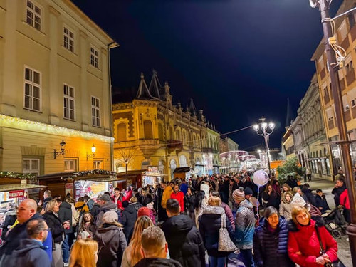 595439641 1423149992711628 607719591164614213 n.jpg?stp=dst jpg s590x590 tt6& nc cat=104&ccb=1 7& nc.jpg