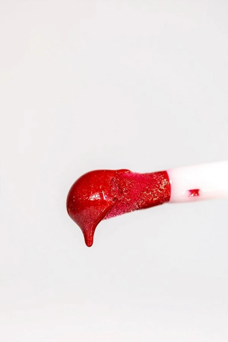 NINA GLOSS LABIAL INSTANT GLOW MORANGO DO AMOR GOLD EDITION foto 3.png
