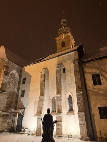 611178154 893618216944392 3645405790809454176 n.jpg?stp=cp6 dst jpg p526x296 tt6& nc cat=101&ccb=1 7.jpg