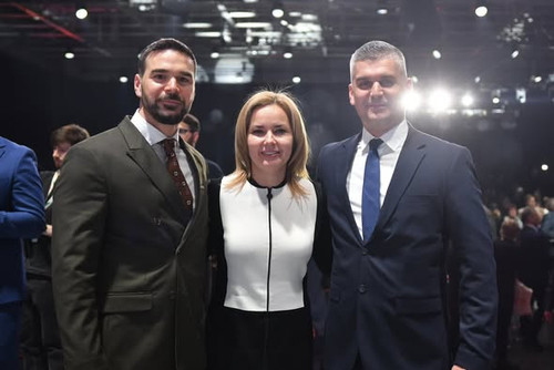 614585355 1513027867490538 6661087728468077671 n.jpg?stp=cp6 dst jpg s590x590 tt6& nc cat=108&ccb=1 .jpg