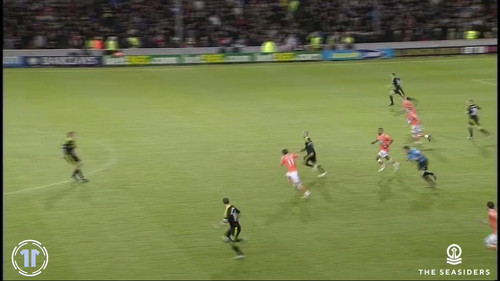 h15jm8 b9s9eK tr.jpg