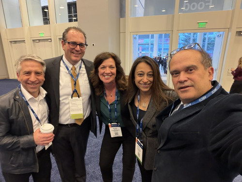 G VbaeNXAAAO2d4?format=jpg.jpg