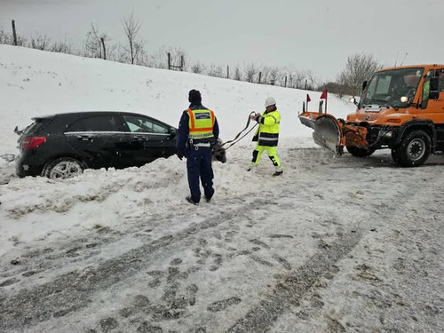 615221717 1217113990591804 9098249227701129403 n.jpg?stp=dst jpg s590x590 tt6& nc cat=1&ccb=1 7& nc .jpg