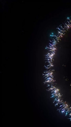 2W2D A5QpISIYTGw.jpg