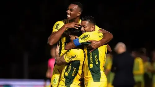 Mirassol despacha São Paulo em estreia do Paulistão, deixando torcedores desapontados e sem reação