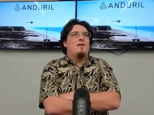 AddQPFfiz1NWe7Rf.jpg