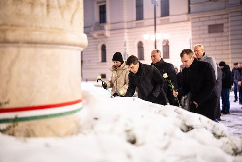 614471805 1292464029566576 373206906377557155 n.jpg?stp=dst jpg s590x590 tt6& nc cat=106&ccb=1 7& nc.jpg