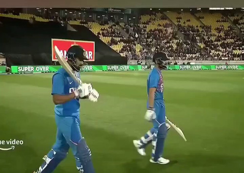 w MtoymsNChVxV1I.jpg