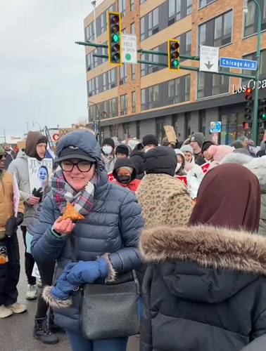 TSARwKf5xEh0 B9z.jpg