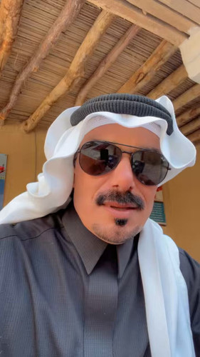 Q Czq wj2avcE2Ki.jpg