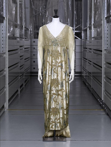 G WHhQYasAEKV4Q?format=jpg.jpg