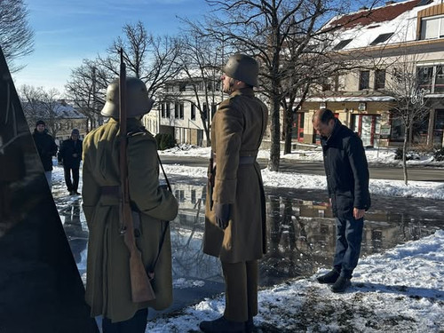 613458641 1502715351661676 3464597399831919753 n.jpg?stp=cp6 dst jpg s590x590 tt6& nc cat=102&ccb=1 .jpg