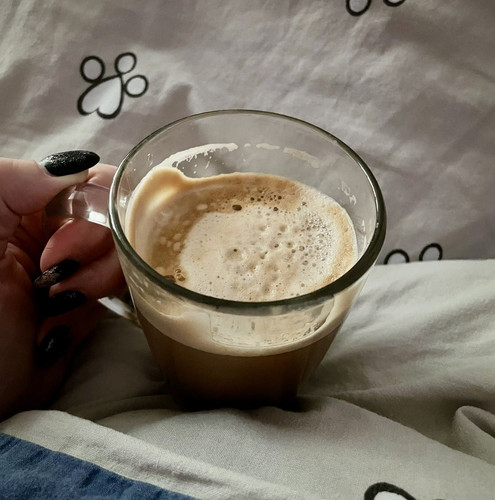 G cJ2qzWsAA7sc4?format=jpg.jpg