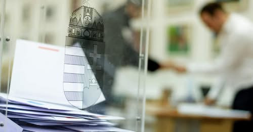 17781970342292800182?url=https%3A%2F%2Fcivilek.info%2Fwp content%2Fuploads%2F2022%2F01%2FUrna szavaz.jpg