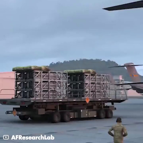 3XLb5aneYuKDovg .jpg