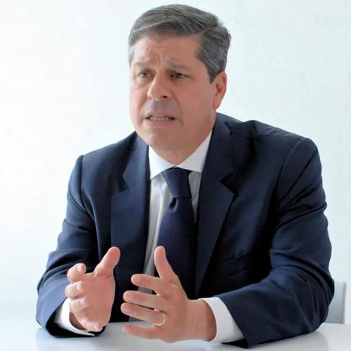 G ecyxUaQAApOfn?format=jpg.jpg