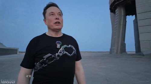 g3l0EC QkGZfPIRj.jpg