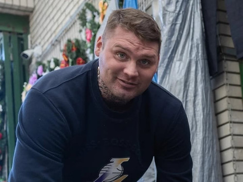 613122180 1335720811925459 2787095726431705542 n.jpg?stp=dst jpg s720x720 tt6& nc cat=108&ccb=1 7& n.jpg