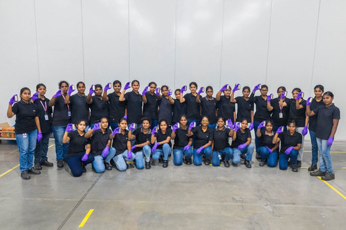 G dFZDhaIAEtXZ9?format=jpg.jpg