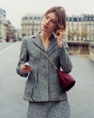 G O6 pFWoAAZttV?format=jpg.jpg