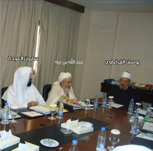 G Z1YJ2XAAALcet?format=jpg.jpg