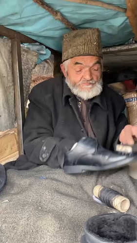 4HaEXs1BxO FNn5H.jpg