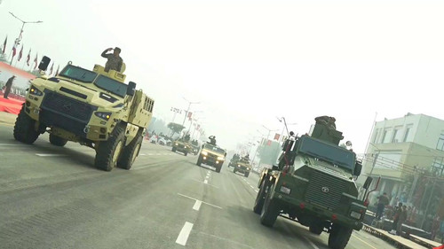 6WZS hLdtqWB86YR.jpg