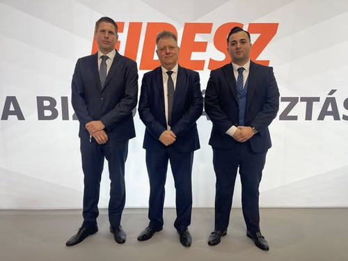 615080688 3247966102031795 1787113285483189633 n.jpg?stp=cp6 dst jpg s590x590 tt6& nc cat=108&ccb=1 .jpg