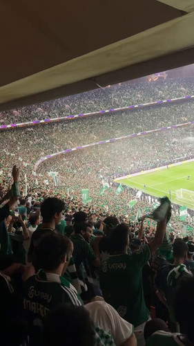 7LkD Xg F6fNRTkL.jpg