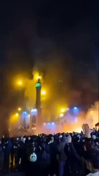 oM3pAXRHCyiHiaXk.jpg
