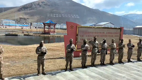 cqX5fySZUfk vqD3.jpg