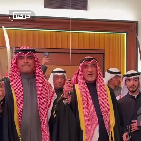 Bldmua CMHJ5CmBi.jpg