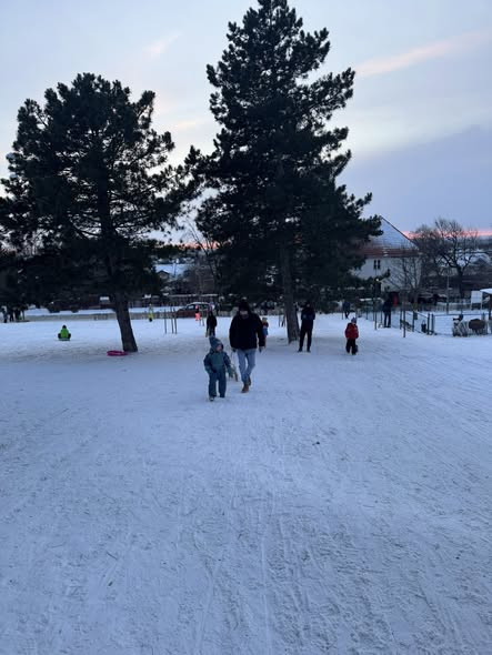 615687264 122271044516020087 6211842373623350234 n.jpg?stp=cp6 dst jpg s590x590 tt6& nc cat=103&ccb=.jpg