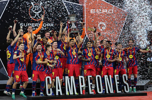 Barcelona juara Supercopa de Espana 2026 Getty Images 696x456.jpg