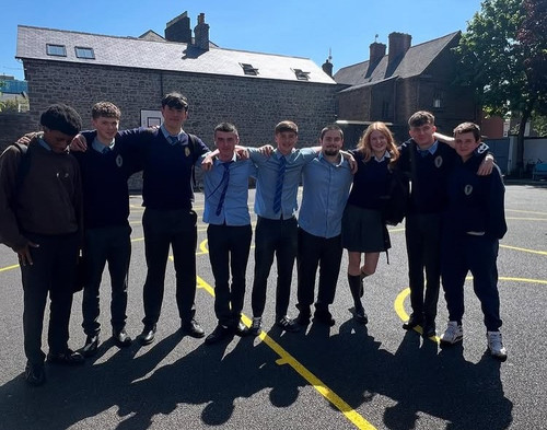 ben 50071 1767122769 3799223614147677304 40320986487.jpg