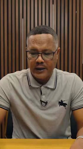 Dp0WFKAzm TByzr3.jpg